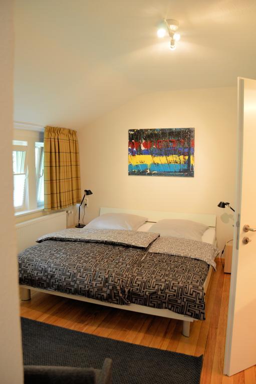 Hotel Schlafschoen Munden  ห้อง รูปภาพ